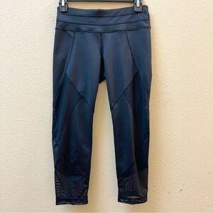 Athleta Mesh Sonar Crop Capri